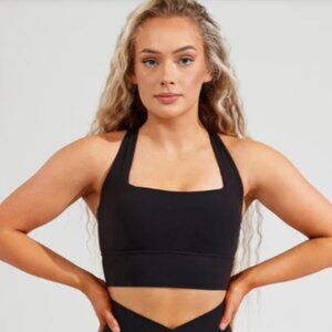 BuffBunny - Medium Revolution Sports Bra - Onyx Black